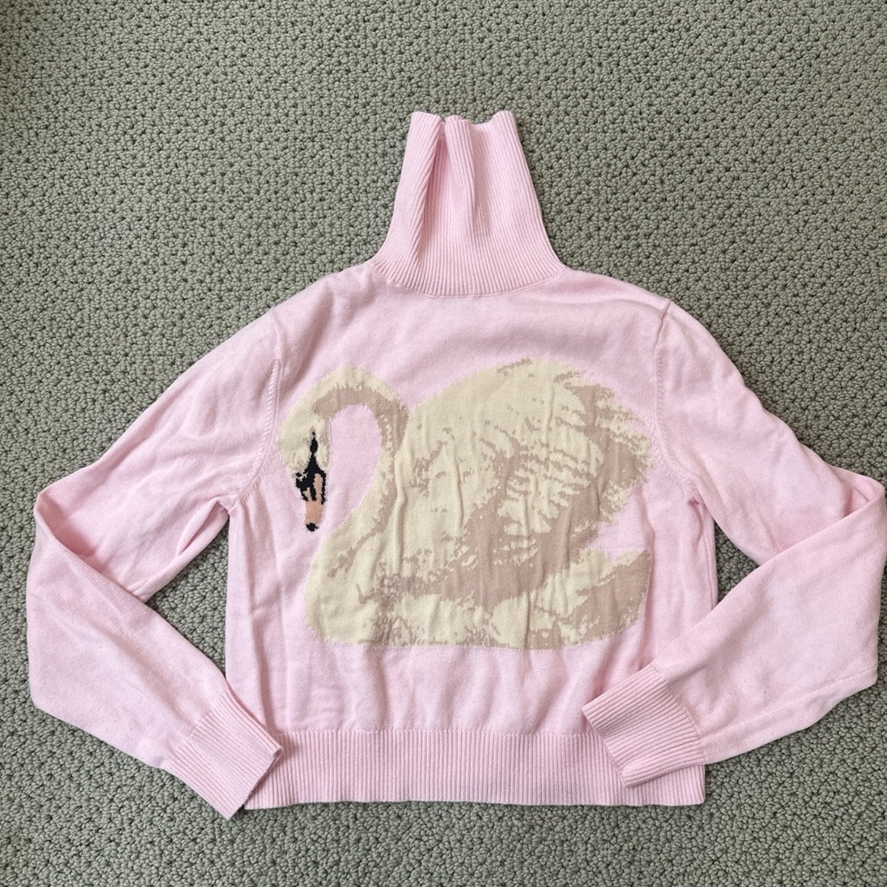 Favorite Child pastel pink swan 100% cotton sweater XS like new